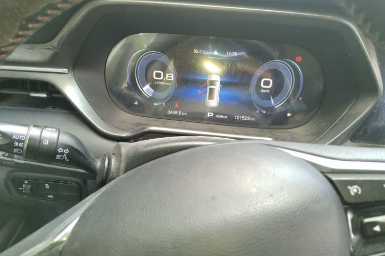 Used GAC Trumpchi GS4 2020 270T Automatic Smart Connectivity Edition Odometer Close Up