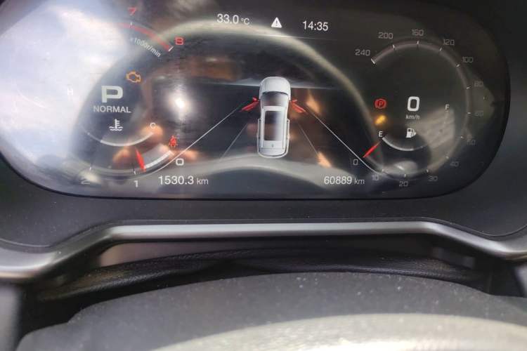 Used GAC Trumpchi GS4 2020 270T Automatic Luxury Smart Connectivity Version Odometer Close Up