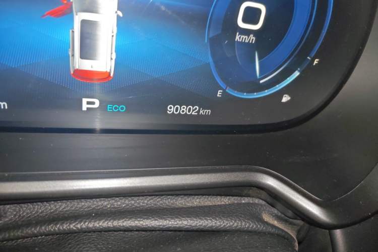 Used GAC Trumpchi GS4 2020 270T Automatic Luxury Smart Connectivity Version Odometer Close Up