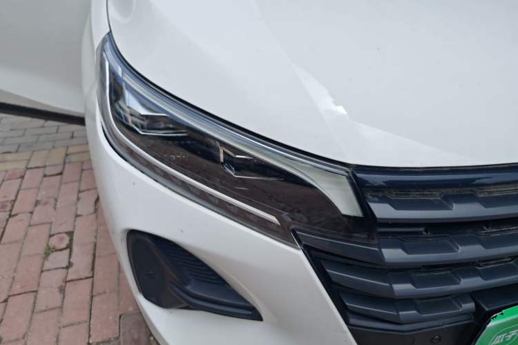 Used GAC Trumpchi GS4 2020 270T Automatic Elite Tech Edition Right Front Headlight