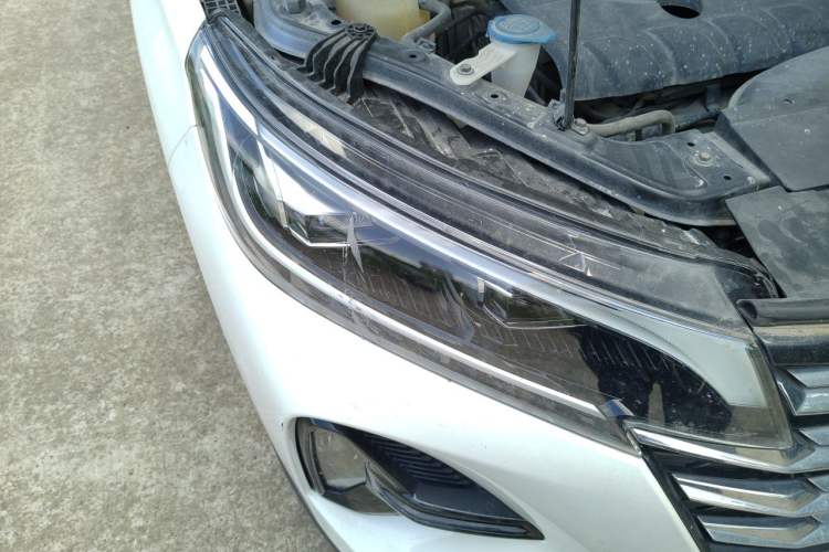 Used GAC Trumpchi GS4 2020 270T Automatic Smart Connectivity Edition Right Front Headlight