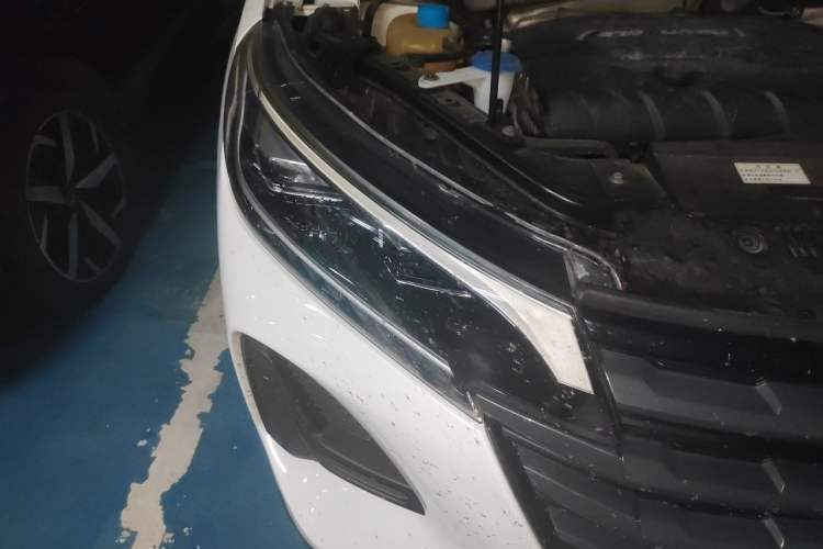 Used GAC Trumpchi GS4 2020 270T Automatic Elite Tech Edition Right Front Headlight