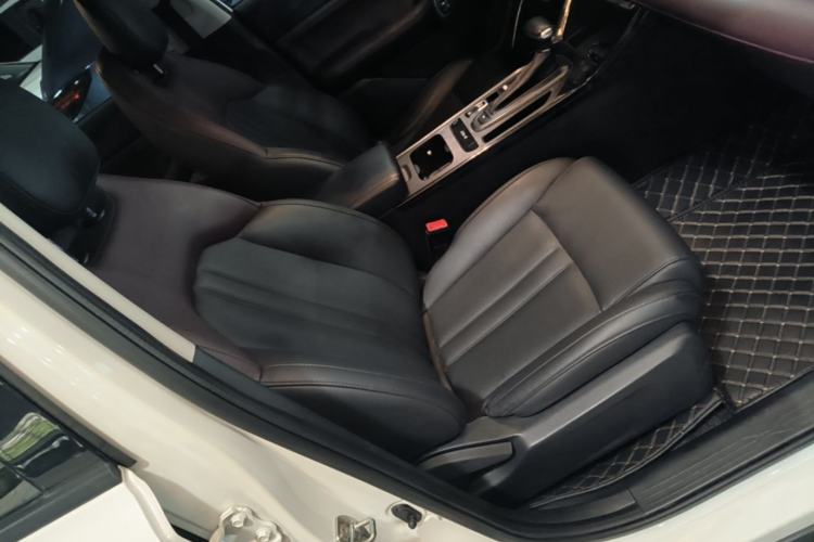 Used GAC Trumpchi GS4 2020 270T Automatic Elite Tech Edition Right Front Seat