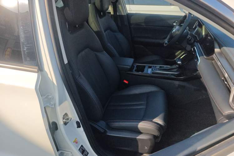 Used GAC Trumpchi GS4 2020 270T Automatic Smart Connectivity Edition Right Front Seat