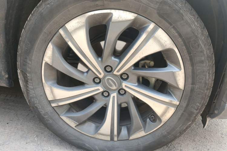 Used GAC Trumpchi GS4 2020 270T Automatic Smart Connectivity Edition Right Front Wheel Hub