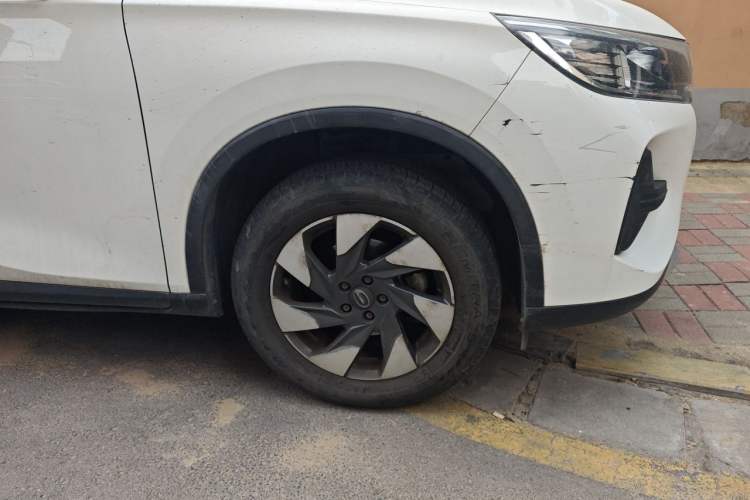 Used GAC Trumpchi GS4 2020 270T Manual Elite Edition Right Front Wheel Hub