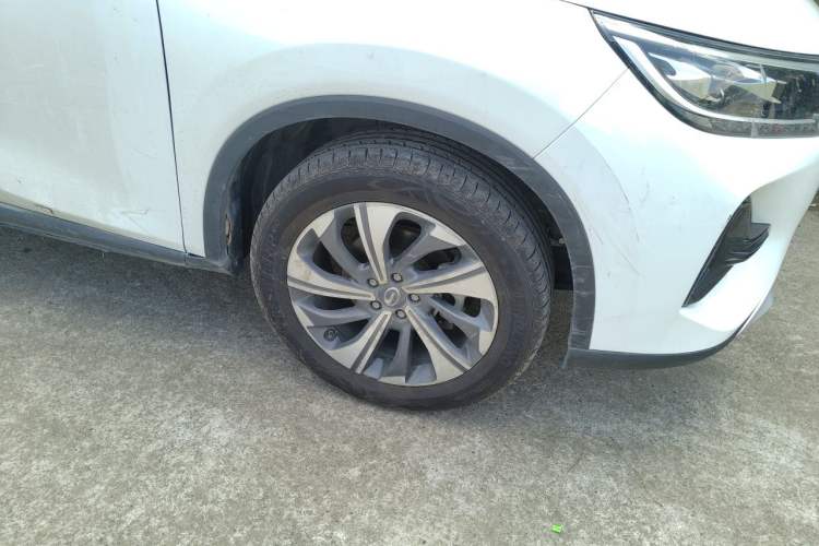 Used GAC Trumpchi GS4 2020 270T Automatic Smart Connectivity Edition Right Front Wheel Hub