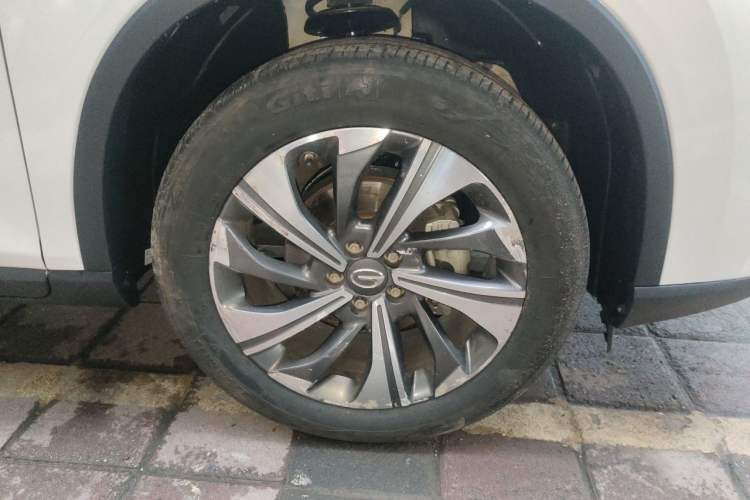 Used GAC Trumpchi GS4 2020 270T Manual Luxury Edition Right Front Wheel Hub
