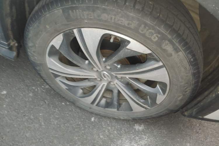 Used GAC Trumpchi GS4 2020 270T Manual Luxury Edition Right Front Wheel Hub