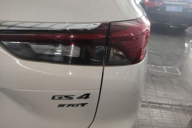 Used GAC Trumpchi GS4 2020 270T Automatic Smart Connectivity Edition Right Rear Taillight