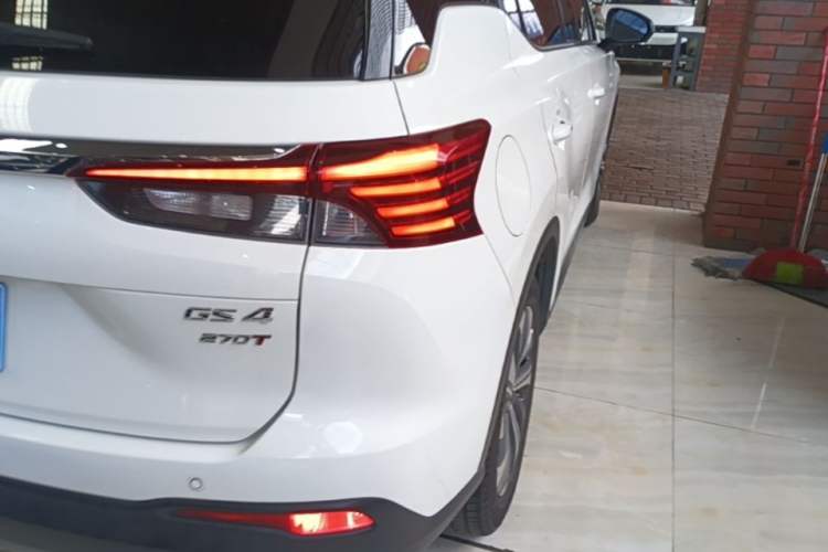 Used GAC Trumpchi GS4 2020 270T Automatic Smart Connectivity Edition Right Rear Taillight