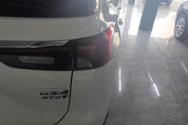 Used GAC Trumpchi GS4 2020 270T Automatic Elite Tech Edition Right Rear Taillight
