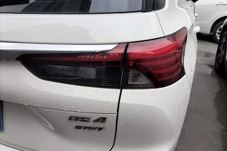 Used GAC Trumpchi GS4 2020 270T Automatic Elite Tech Edition Right Rear Taillight