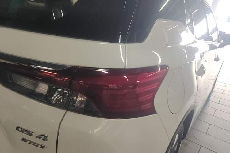 Used GAC Trumpchi GS4 2020 270T Automatic Elite Tech Edition Right Rear Taillight