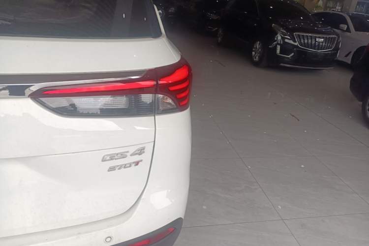 Used GAC Trumpchi GS4 2020 270T Automatic Elite Tech Edition Right Rear Taillight