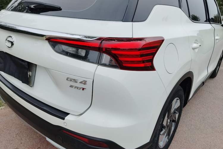 Used GAC Trumpchi GS4 2020 270T Automatic Elite Tech Edition Right Rear Taillight