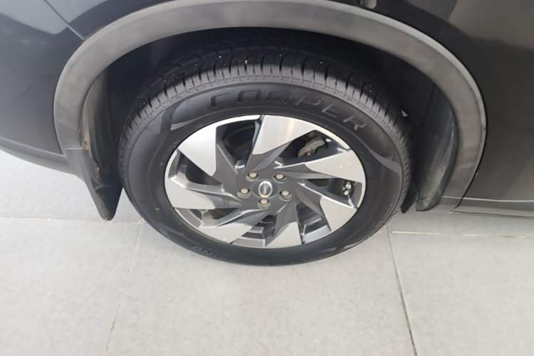 Used GAC Trumpchi GS4 2020 270T Automatic Elite Tech Edition Right Rear Wheel Hub