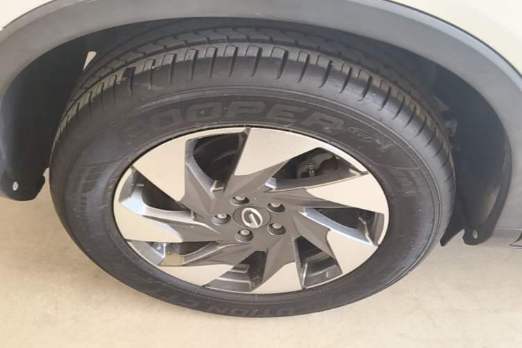 Used GAC Trumpchi GS4 2020 270T Automatic Elite Tech Edition Right Rear Wheel Hub