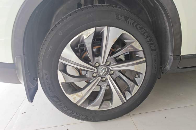 Used GAC Trumpchi GS4 2020 270T Automatic Smart Connectivity Edition Right Rear Wheel Hub