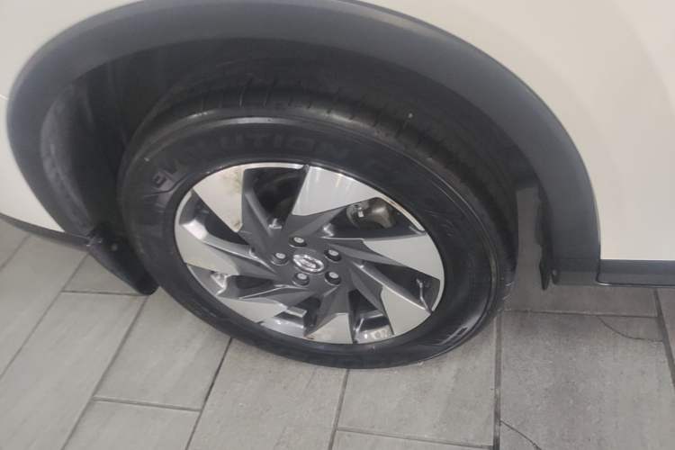 Used GAC Trumpchi GS4 2020 270T Automatic Elite Tech Edition Right Rear Wheel Hub