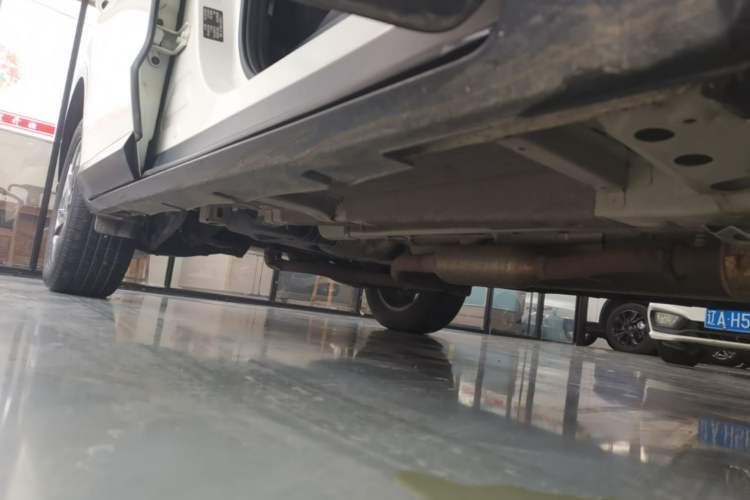 Used GAC Trumpchi GS4 2020 270T Automatic Luxury Smart Connectivity Version Right Side Sill
