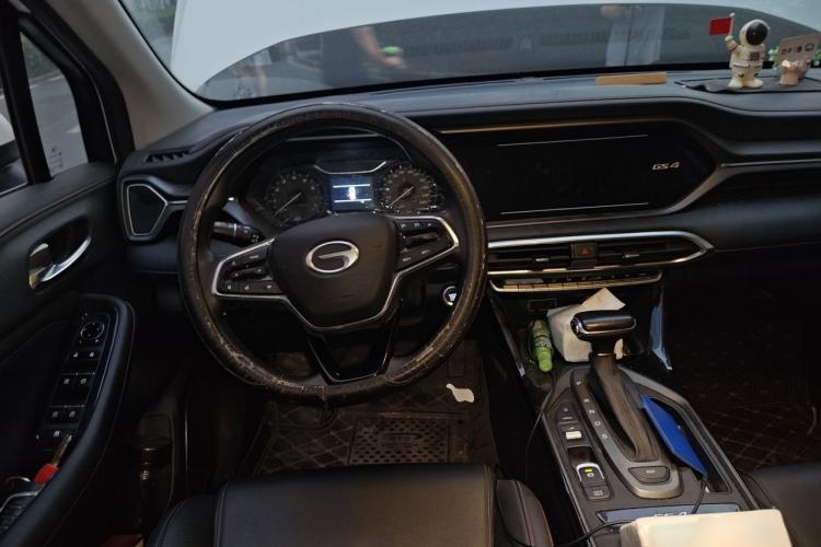 Used GAC Trumpchi GS4 2020 270T Automatic Elite Tech Edition Steering Wheel