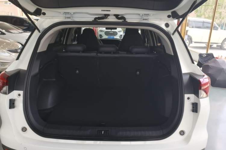 Used GAC Trumpchi GS4 2020 270T Automatic Luxury Smart Connectivity Version Trunk