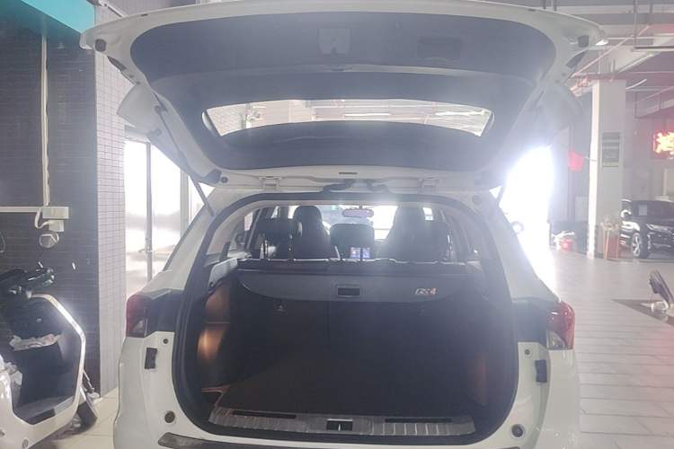 Used GAC Trumpchi GS4 2020 270T Automatic Elite Tech Edition Trunk