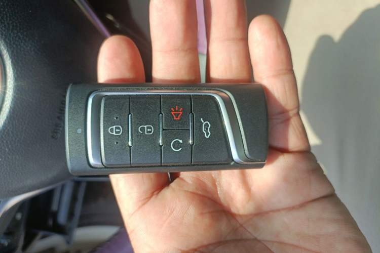 Used GAC Trumpchi GS4 2020 270T Automatic Smart Connectivity Edition Vehicle Key