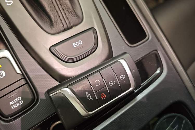 Used GAC Trumpchi GS4 2020 270T Automatic Smart Connectivity Edition Vehicle Key