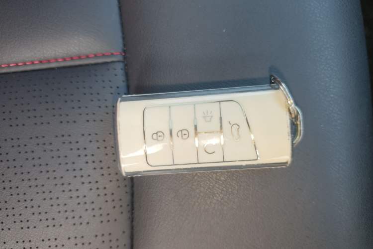 Used GAC Trumpchi GS4 2020 270T Automatic Smart Connectivity Edition Vehicle Key