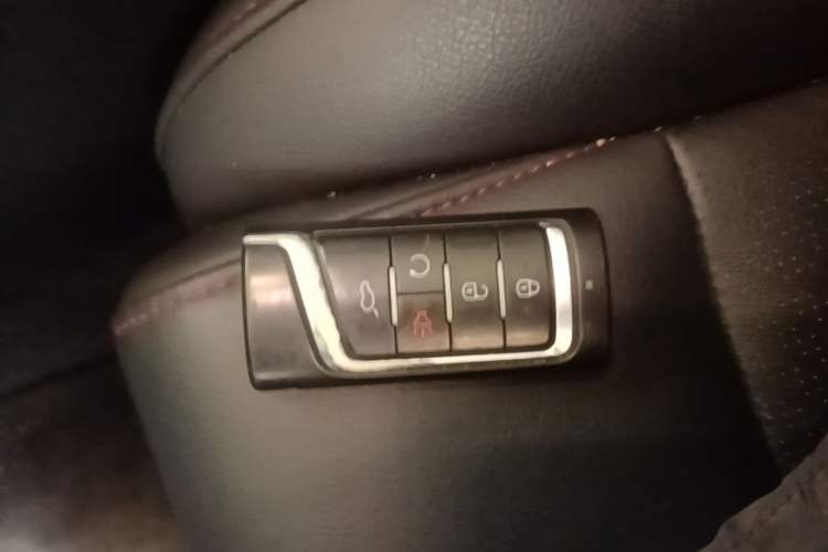 Used GAC Trumpchi GS4 2020 270T Automatic Elite Tech Edition Vehicle Key