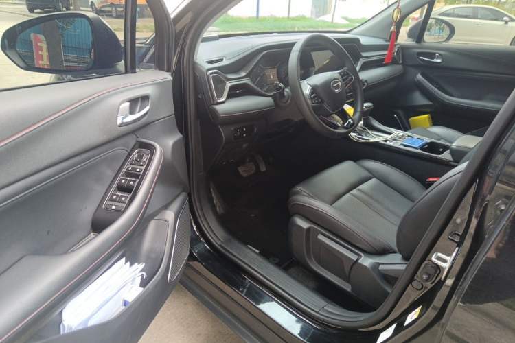 Used GAC Trumpchi GS4 2021 270T Automatic Elite Tech Edition Driver Seat