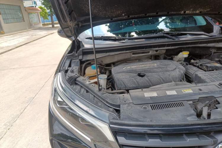 Used GAC Trumpchi GS4 2021 270T Automatic Elite Tech Edition Engine Bay Right