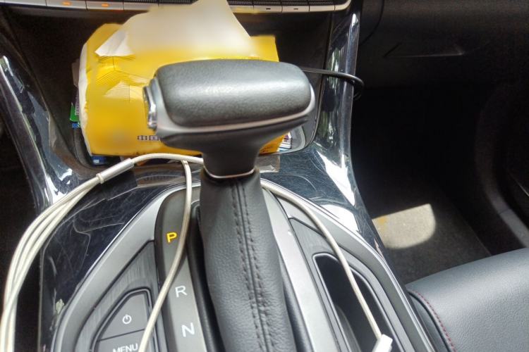 Used GAC Trumpchi GS4 2021 270T Automatic Elite Tech Edition Gear Lever