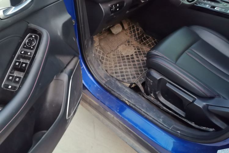 Used GAC Trumpchi GS4 2021 270T DCT Elite Edition Driver Seat