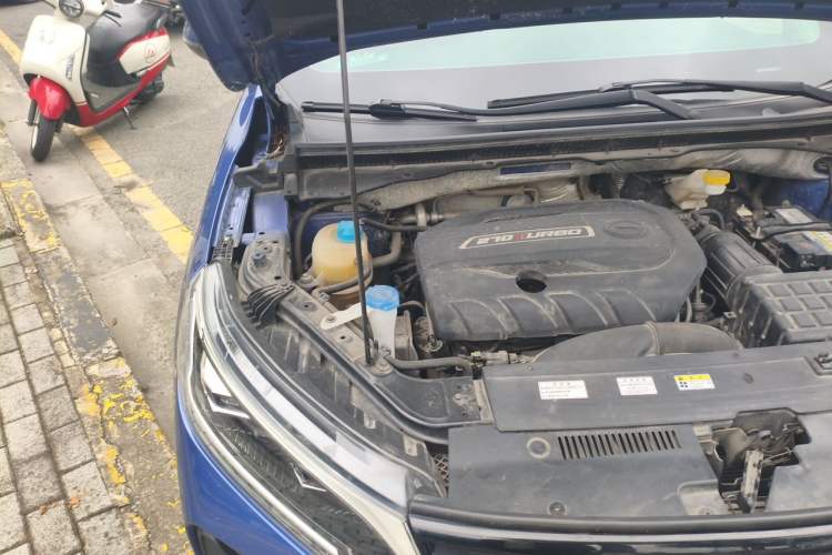 Used GAC Trumpchi GS4 2021 270T Automatic Elite Tech Edition Engine Bay Right