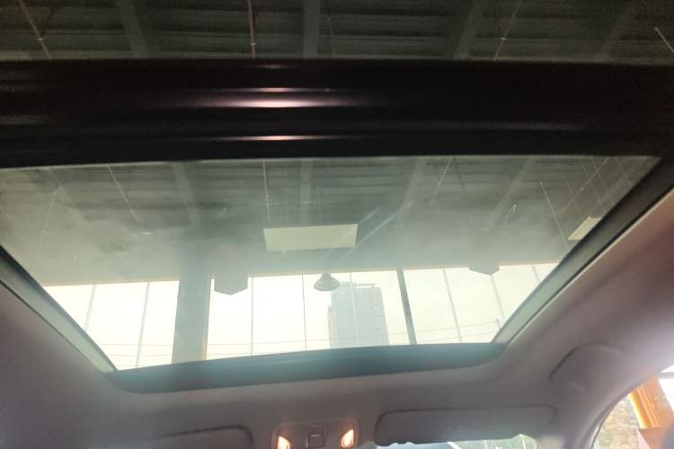 Used GAC Trumpchi GS4 2021 270T Automatic Luxury Smart Connectivity Version Headliner