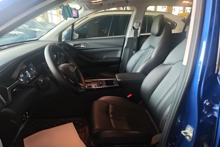 Used GAC Trumpchi GS4 2021 270T Automatic Luxury Smart Connectivity Version Left Front Seat