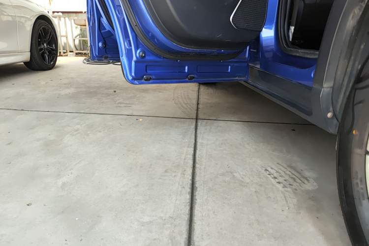 Used GAC Trumpchi GS4 2021 270T Automatic Elite Tech Edition Left Side Sill