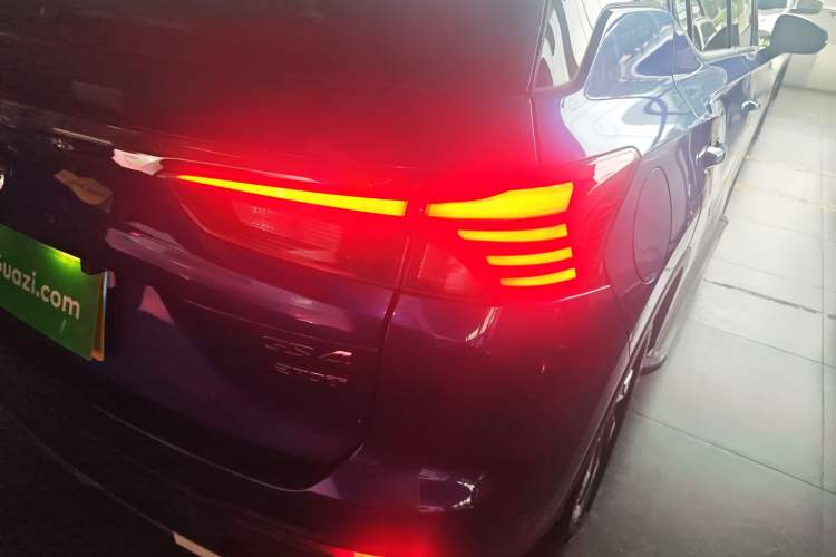 Used GAC Trumpchi GS4 2021 270T Automatic Luxury Smart Connectivity Version Right Rear Taillight