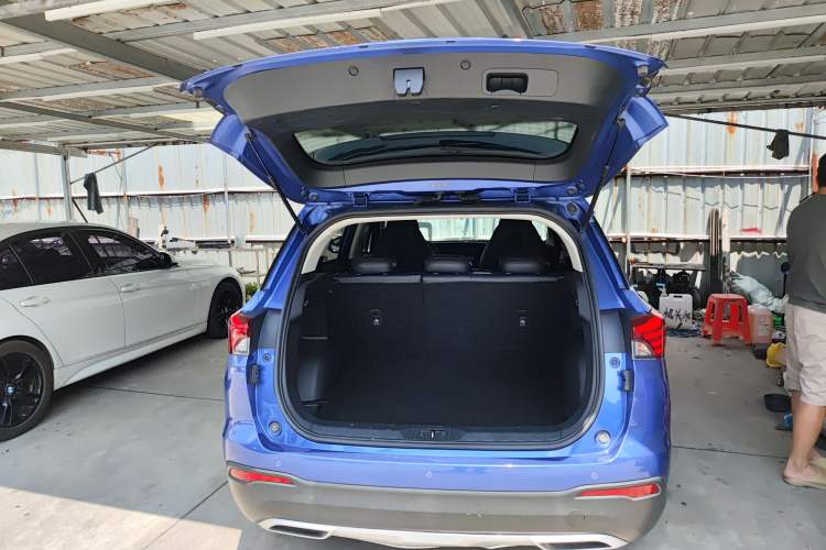 Used GAC Trumpchi GS4 2021 270T Automatic Elite Tech Edition Trunk