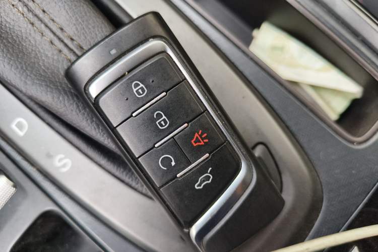 Used GAC Trumpchi GS4 2021 270T Automatic Smart Connectivity Technology Edition Vehicle Key
