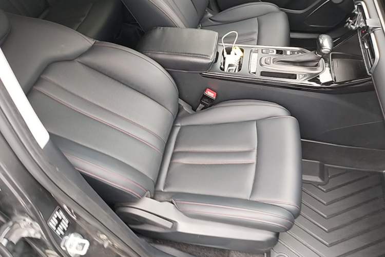Used GAC Trumpchi GS4 2021 270T Automatic Smart Connectivity Technology Edition Right Front Seat