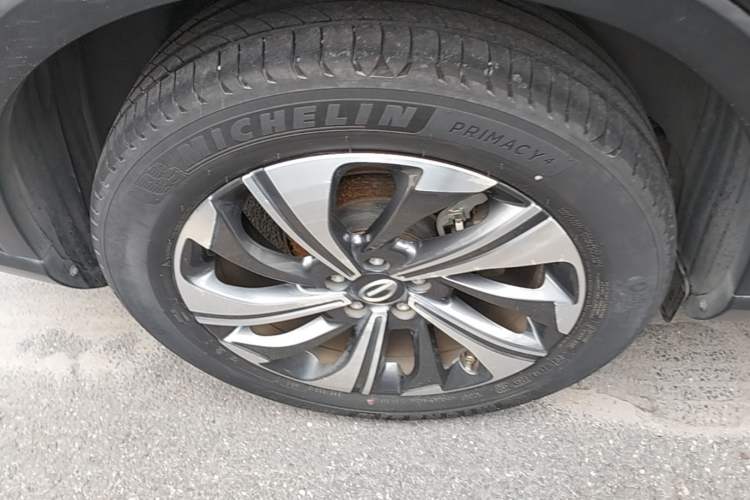 Used GAC Trumpchi GS4 2021 270T Automatic Smart Connectivity Technology Edition Right Rear Wheel Hub