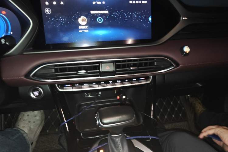 Used GAC Trumpchi GS4 2021 270T Automatic Smart Connectivity Technology Edition Audio And AC Panel