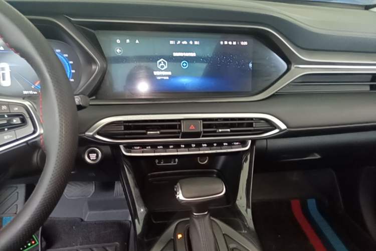 Used GAC Trumpchi GS4 2021 270T Automatic Smart Connectivity Technology Edition Audio And AC Panel