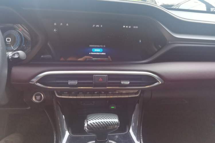 Used GAC Trumpchi GS4 2021 270T Automatic Tech Luxury Edition Audio And AC Panel