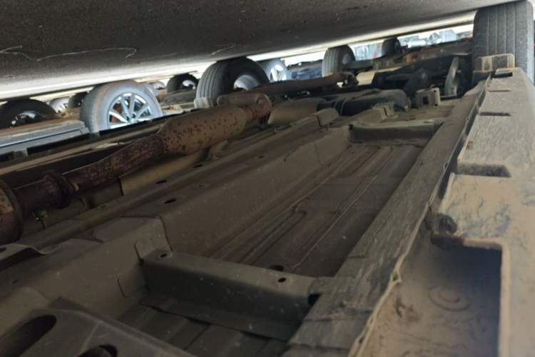 Used GAC Trumpchi GS4 2021 270T Automatic Elite Tech Edition Chassis Front Right
