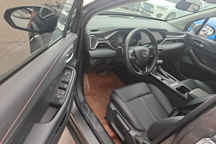 Used GAC Trumpchi GS4 2021 270T Automatic Elite Tech Edition Driver Seat